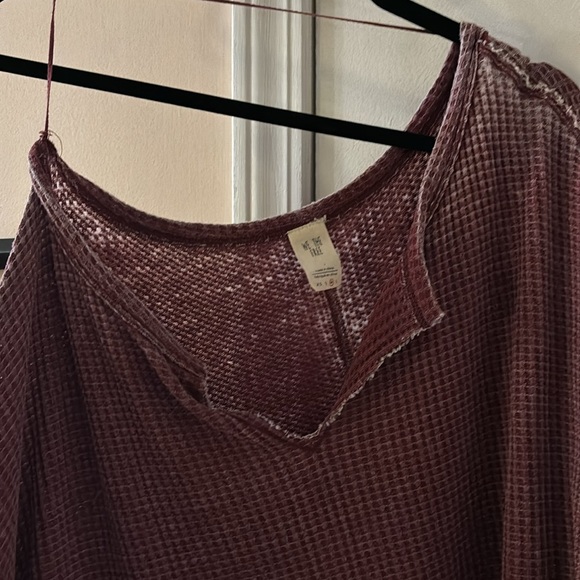 Free People Off the shoulder top - Picture 6 of 7